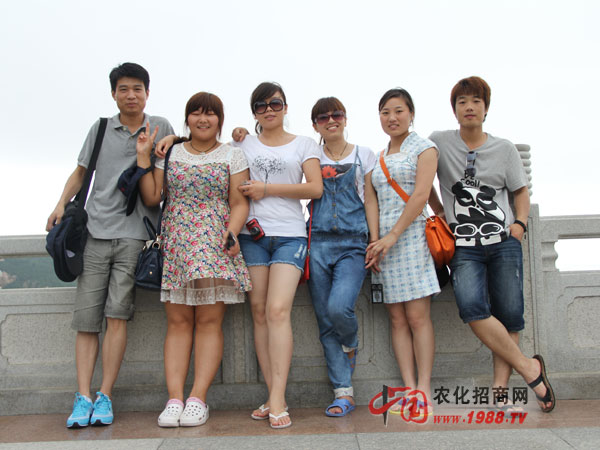 和同事們劉公島留影