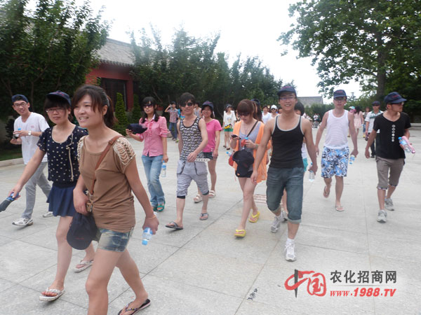 行走在劉公島上