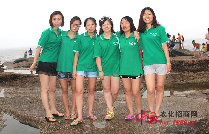 藍(lán)天白云,謳歌大海—日照之旅