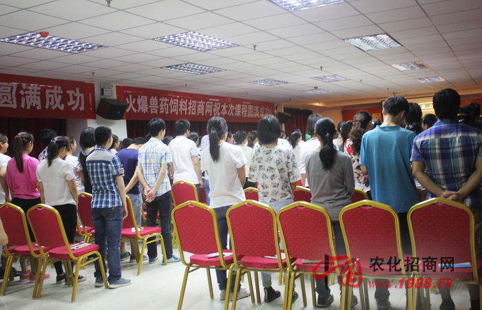 向目標(biāo)邁進(jìn)的路上,要敢于向打擊者說“不”