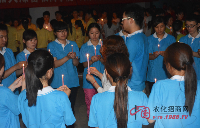 人在一起不是團(tuán)隊(duì),心在一起才是團(tuán)隊(duì)