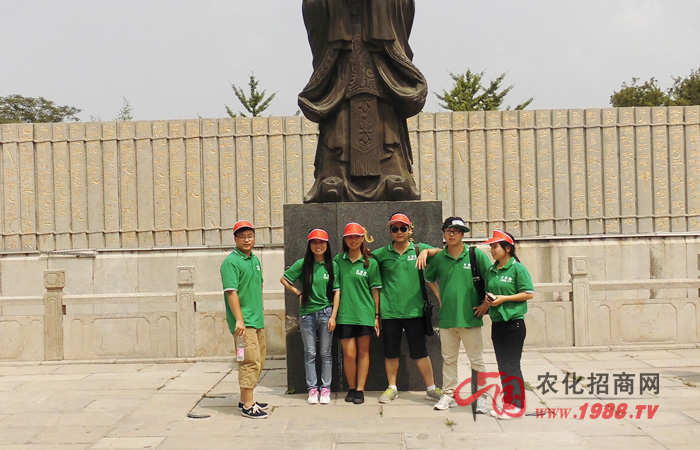 相信自己,堅(jiān)持就是勝利