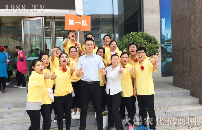 全力以赴,九年火爆你我共承擔(dān)!