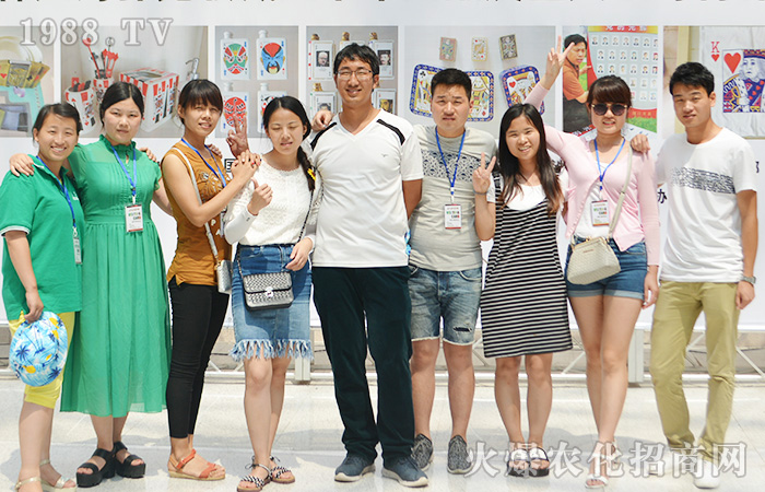 “擁抱”大海 春暖花開