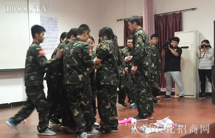 F(tun)Y(ji)f(xi)׃