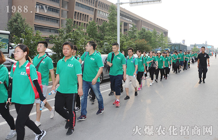 初心不改,奮力前行