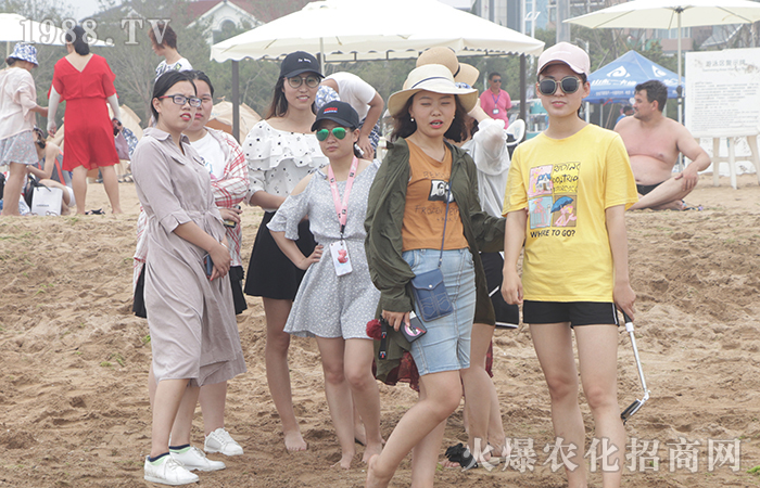 碧海藍(lán)天 就是遠(yuǎn)方