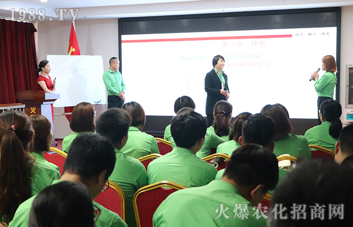 學(xué)習(xí)商務(wù)禮儀的感悟與啟發(fā)