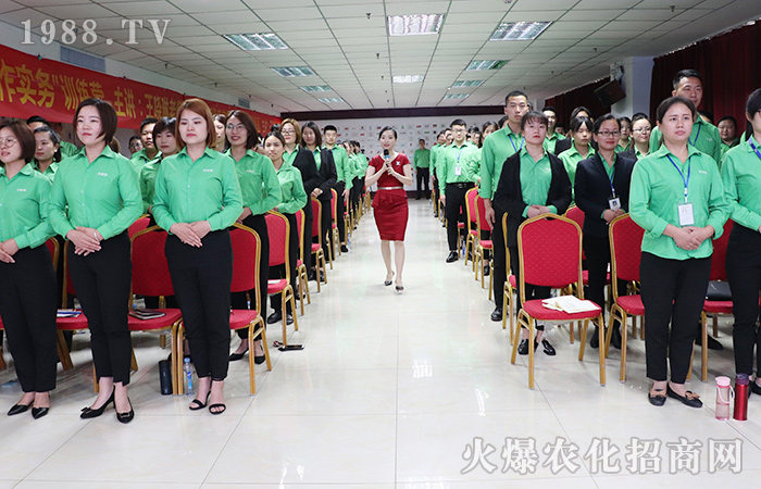 讓禮儀成為習(xí)慣