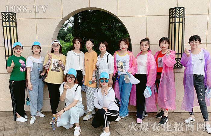 走近革命時(shí)代,感受英雄情懷