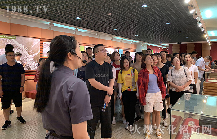 雞公山清涼秀一夏!新縣感受歷史的洗禮!