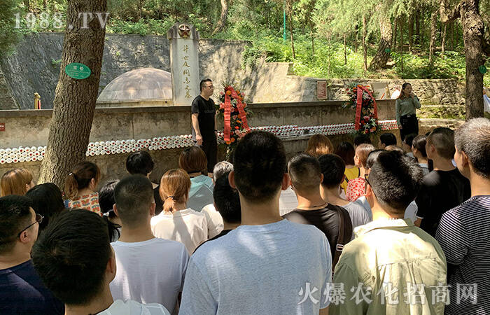 信陽(yáng)雞公山—火爆團(tuán)隊(duì)帶你感受四大避暑勝地之一的魅力