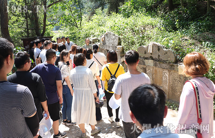 信陽(yáng)雞公山紅色之旅:緬懷先烈,勇敢前行!