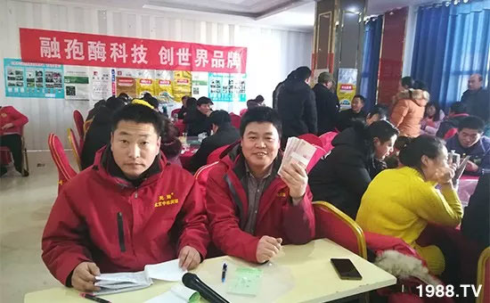 速看!小麥畝產(chǎn)1471斤,雙酶尿素全新升級(jí),“高產(chǎn)王”當(dāng)之無(wú)愧!