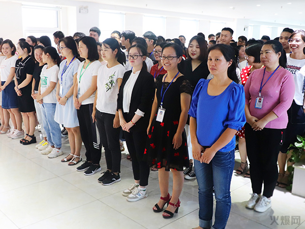 cͬpϲRT𱬾W(wng)l(f)YƷՈ200TӰ