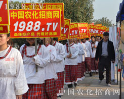 С(yng)r(nng)(du)2014ֲ(hu)չF(xin)ഺ