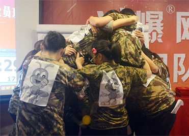 L(fng)չʾ-܊^(zhn)h(yun)ֲ^(gu)F(tun)(du)